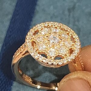 Sterling silver S925 Rose Gold beautifully finished Sz 6 ring